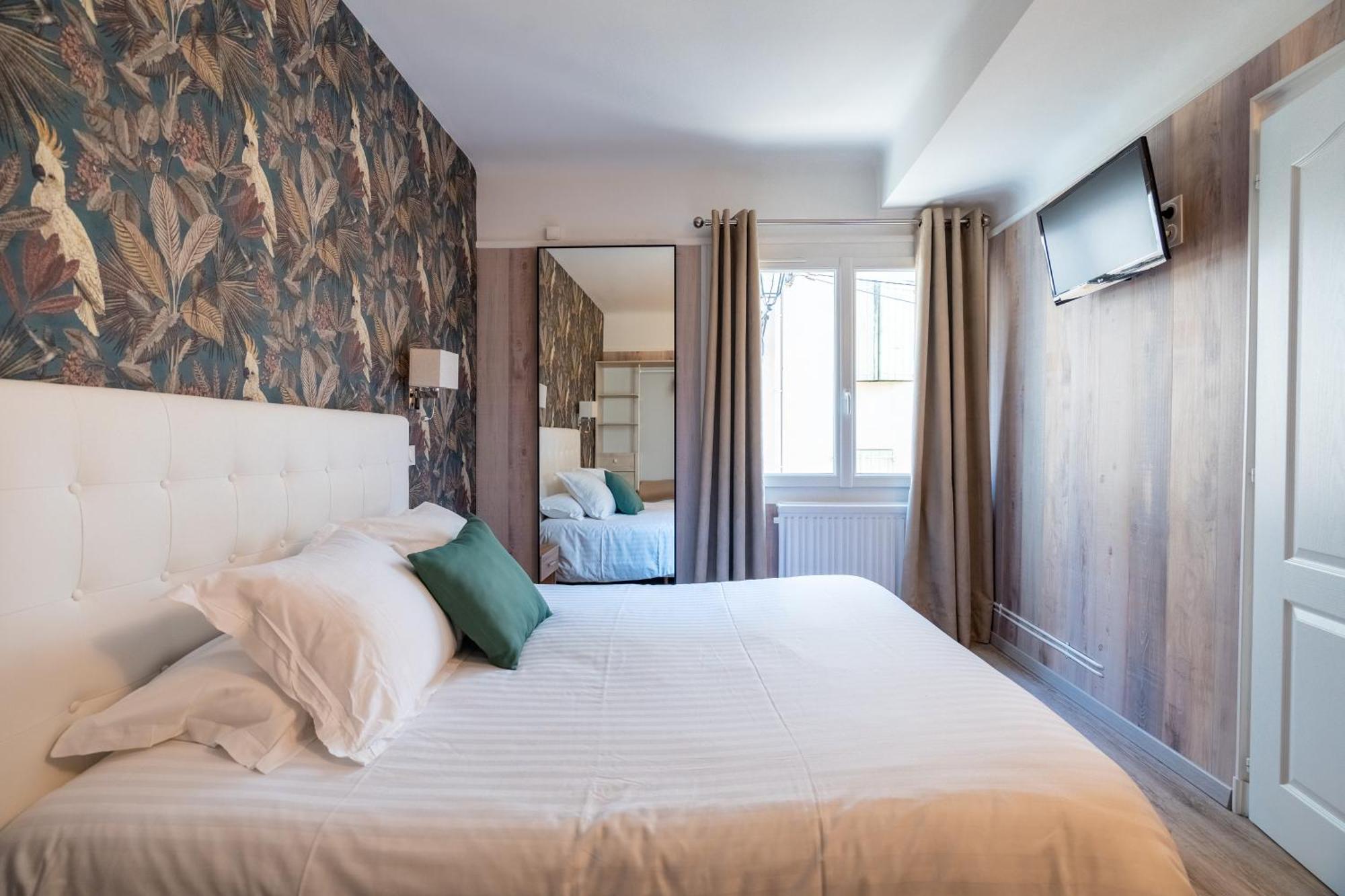 La Maison D'Ete Salon-de-Provence Phòng bức ảnh